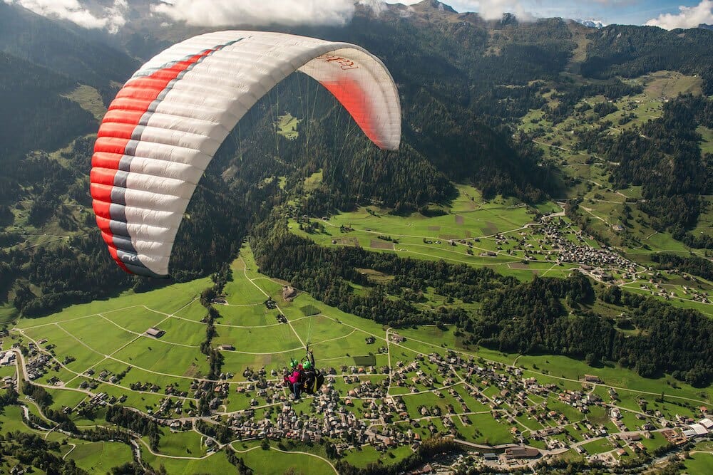 paragliding-summer-lodge-destinations
