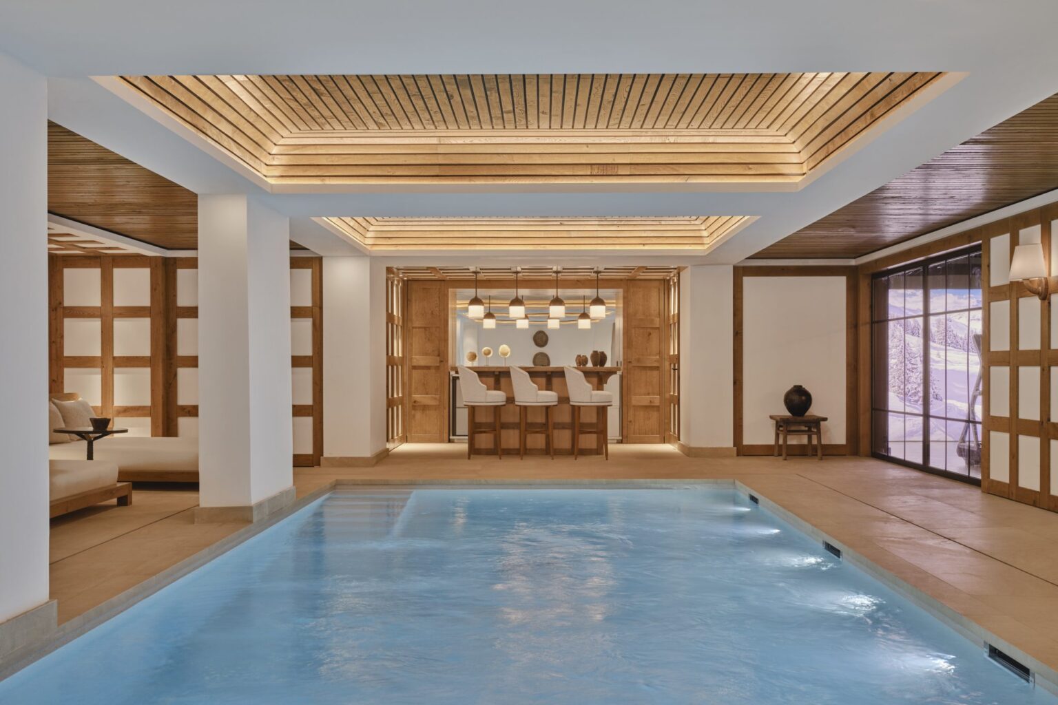 Indoor swimming pool in Chalet Airelles 1992, Courchevel 1850