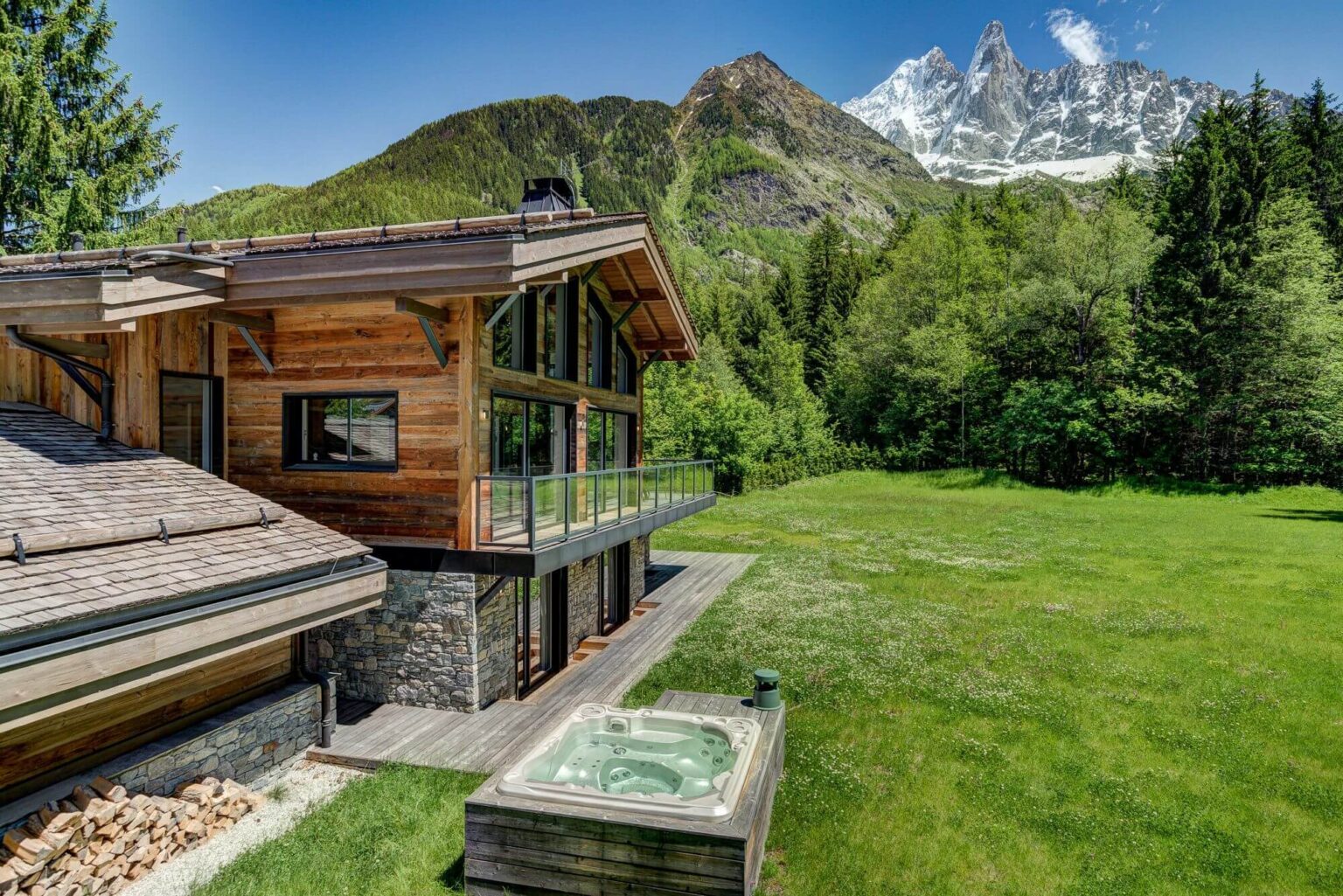 Chalet Elevation|||||||||||||||||||Luxury ski chalets to rent in Chamonix||||||Luxury ski chalets to rent in Chamonix|||||||