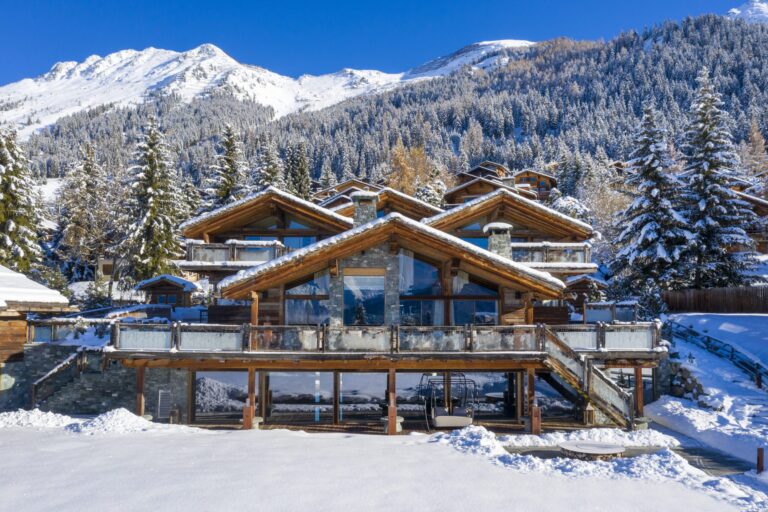 Chalet Marmottiere exterior view, Verbier