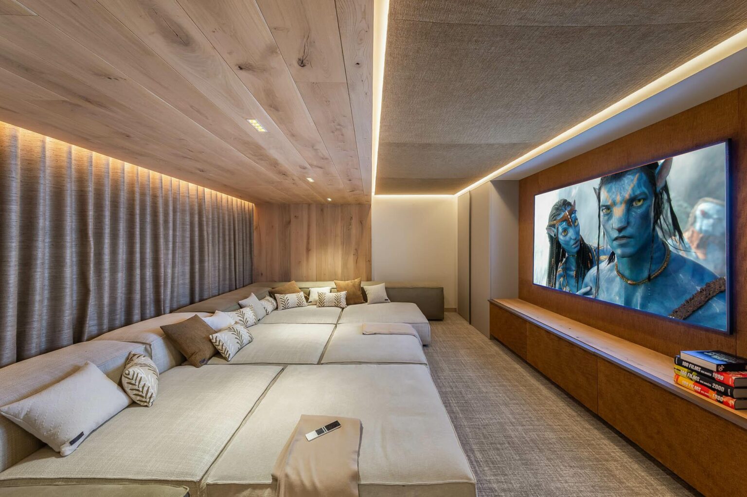 Cinema room, chalet White sand, Courchevel 1550