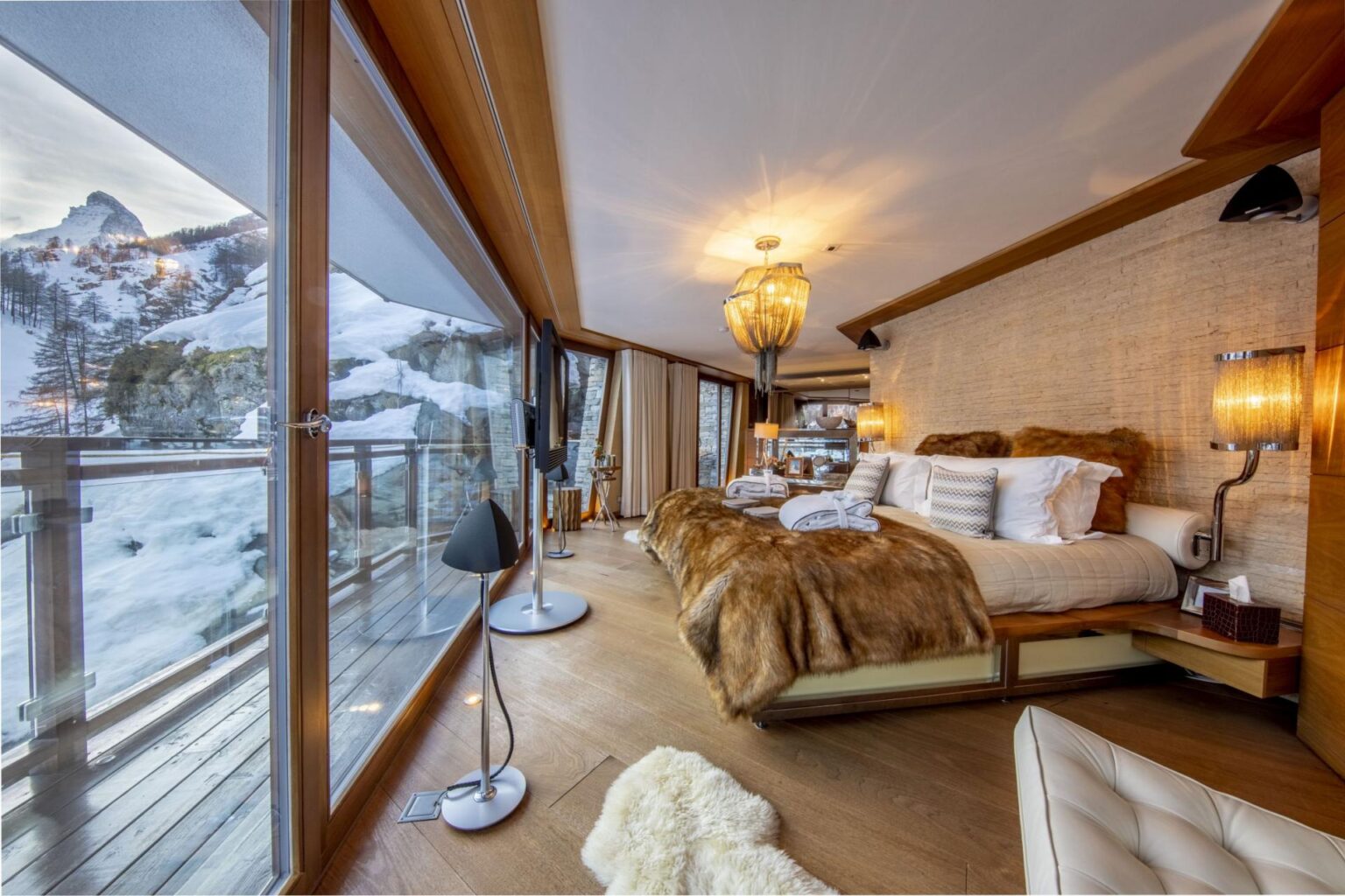 Chalet zermatt peak bedroom