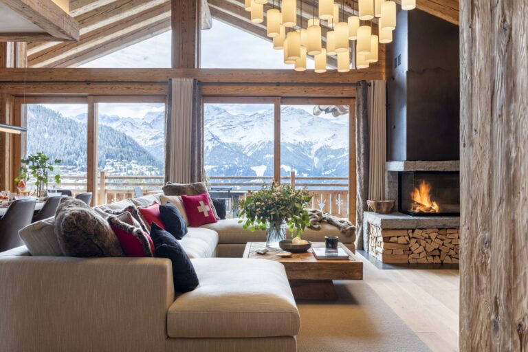 Chalet Eastrock living area, Verbier