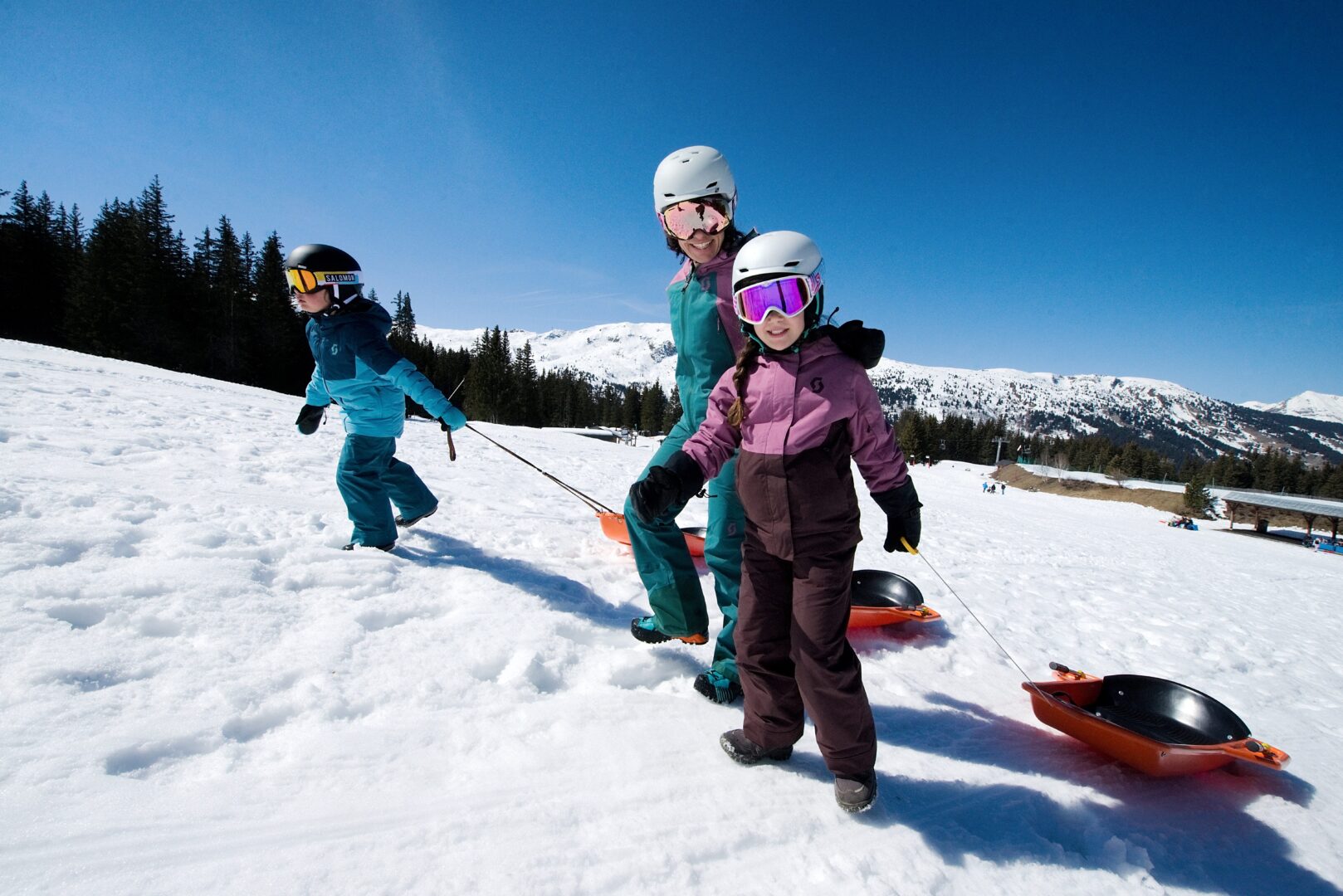 plan a family ski vacation|plan a family ski vacation|