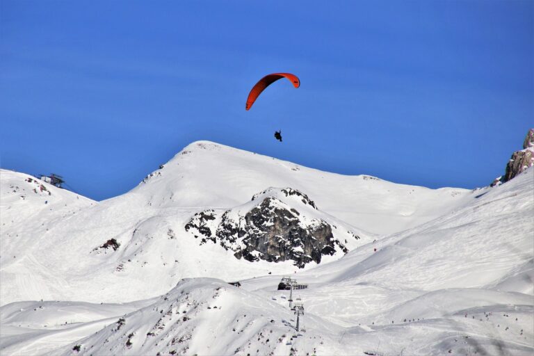 paragliding winter