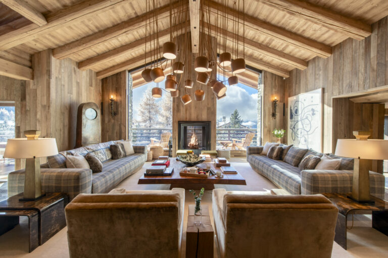 Chalet Vicuña living area, Verbier