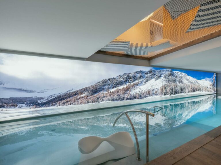 Ultimate Guide to Luxury Skiing