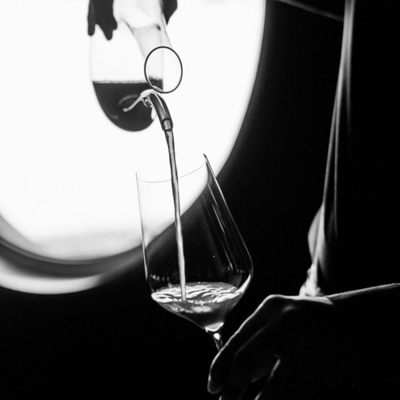 Vila Joya wine service