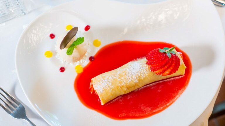 Willies restaurant, desert, Vilamoura, Algarve