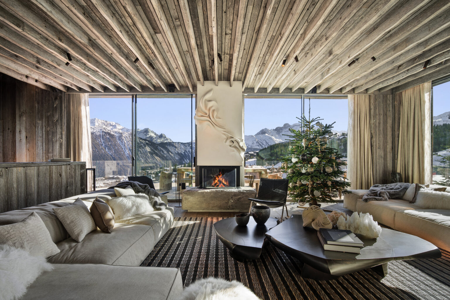 Chalet Paus Altitude, Courchevel 1850