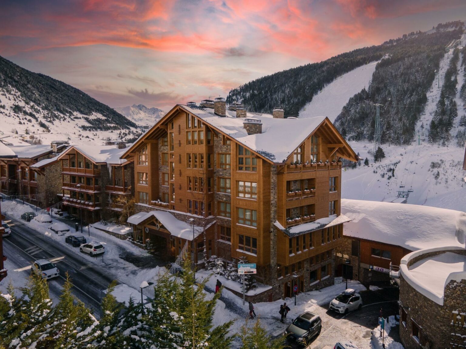 Hermitage Mountain Residence 4 BD, Soldeu