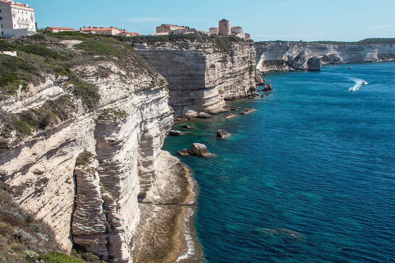 Corsica, Bonifacio cliffs