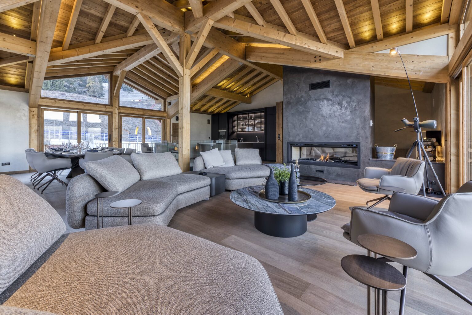 Chalet Nid d'Hiver, Courchevel Village