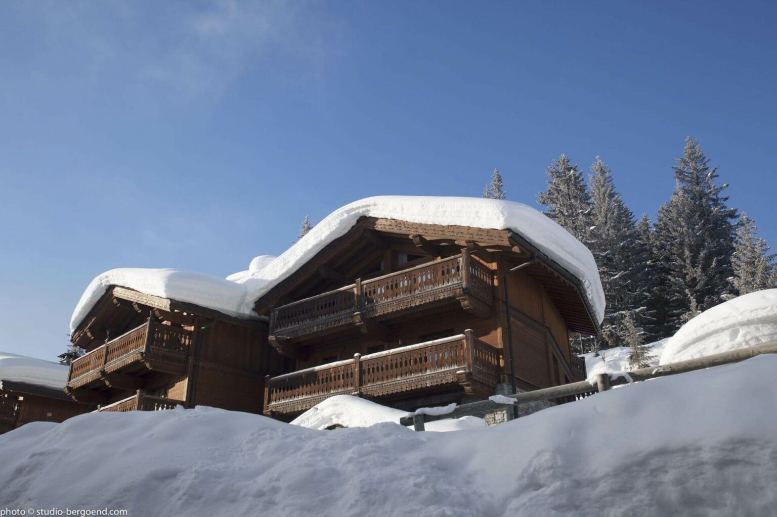 courchevel-chalet-la-colombe-exterior