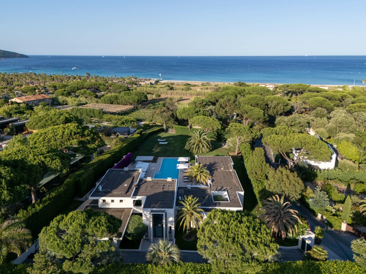villa-the-prize-of-pampelonne-st-tropez-exterior-3