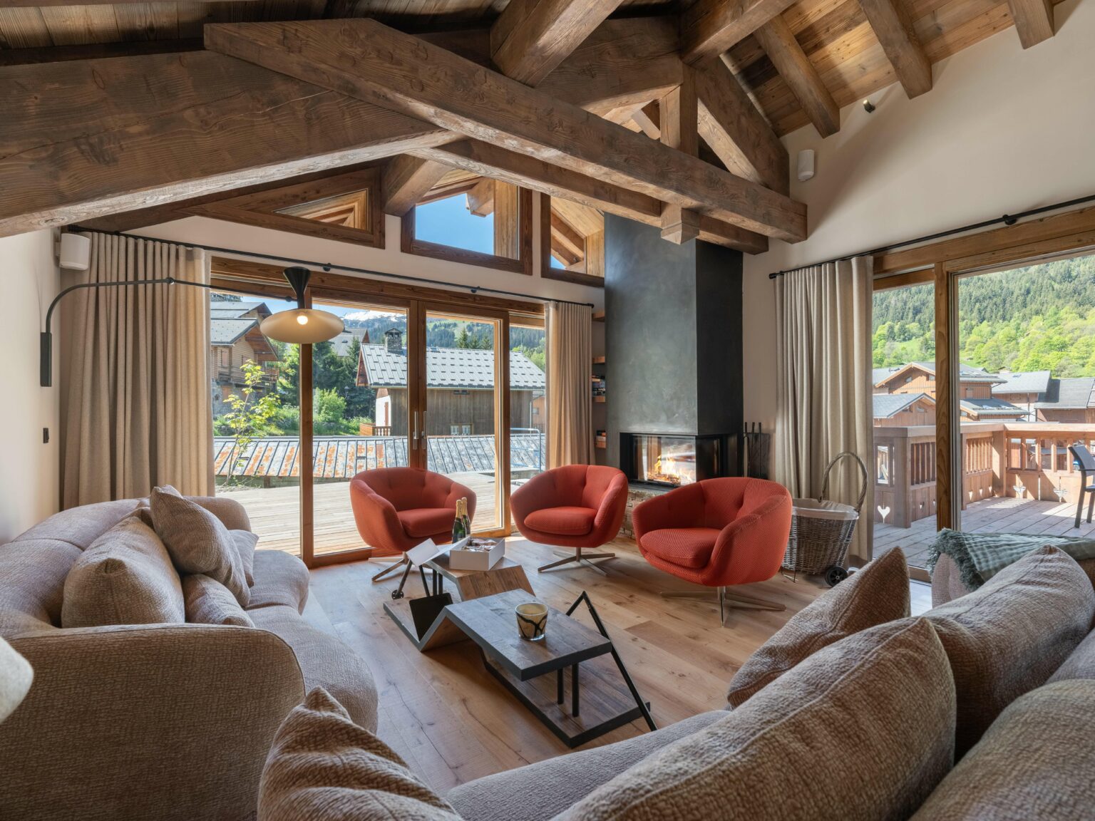 meribel-chalet-grand-blanc-lounge-1