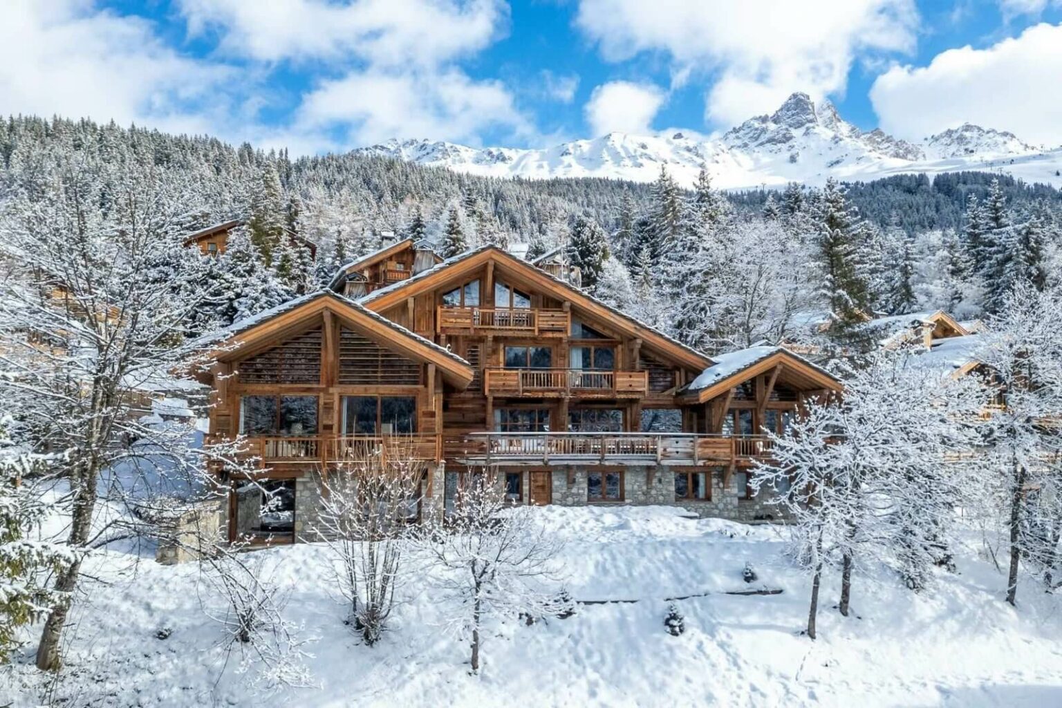 meribel-Chalet_Himalaya-exterior-snow-1