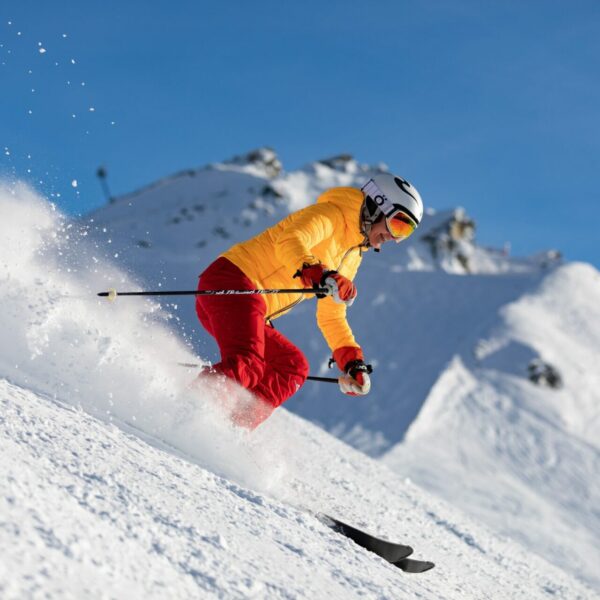 skier-lodge-destinations